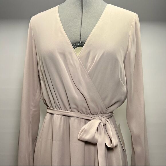Show Me Your MuMu Lady Long Sleeve Wrap Dress in Show Me The Ring Crisp M - Picture 2 of 16